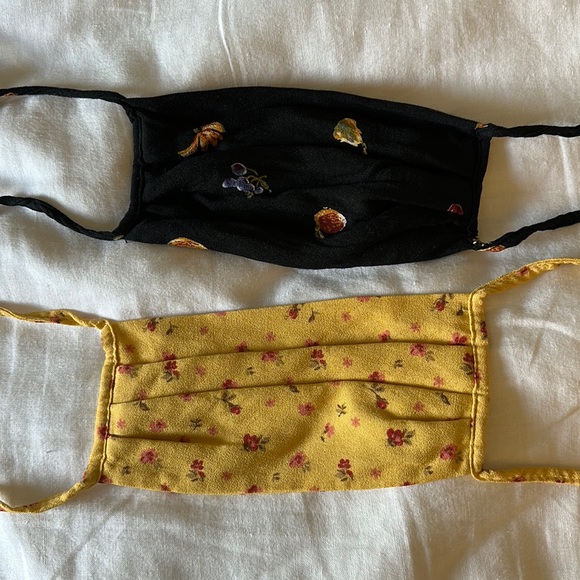 Reformation Accessories - Reformation face masks